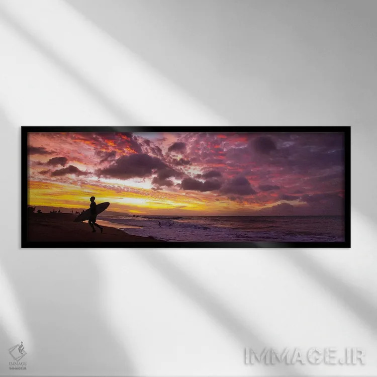 تابلو دکوراتیو غروب مه دود آتشفشانی اثر شان دیوی - نمای قابدار مشکی