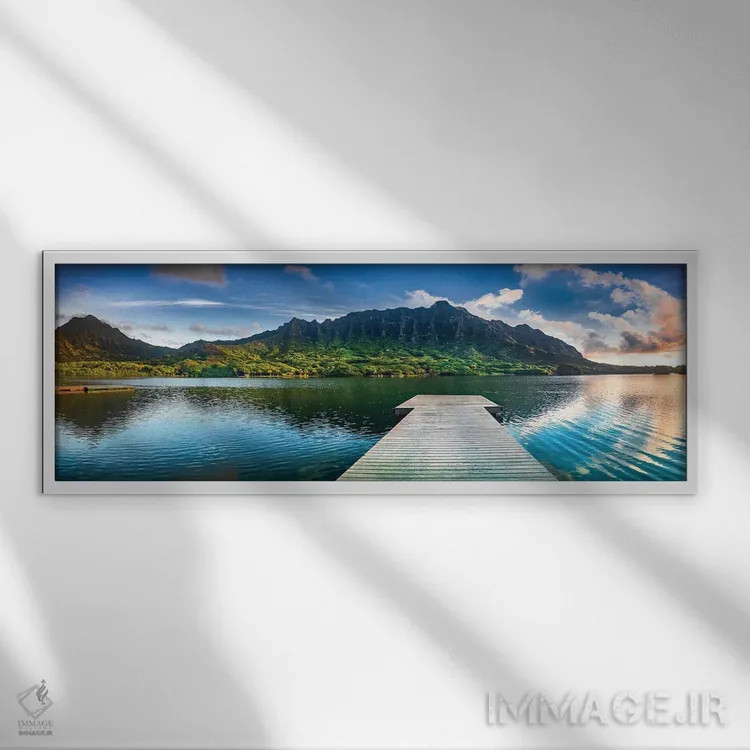 تابلو دکوراتیو اسکله جزیره بهشت اثر شان دیوی - نمای قابدار سفید