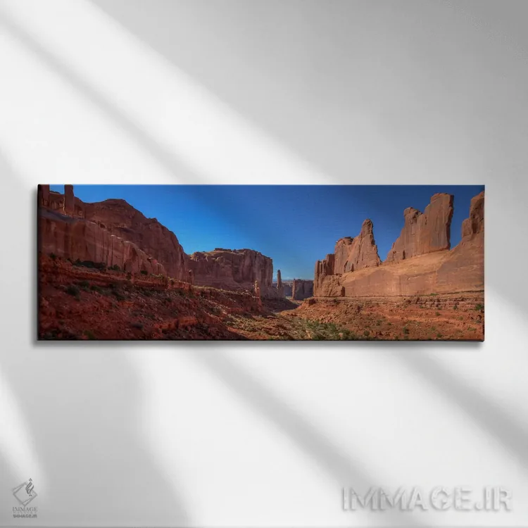 تابلو دکوراتیو خیابان پنجم اثر بیل شرل - نمای روبهرو روی دیوار