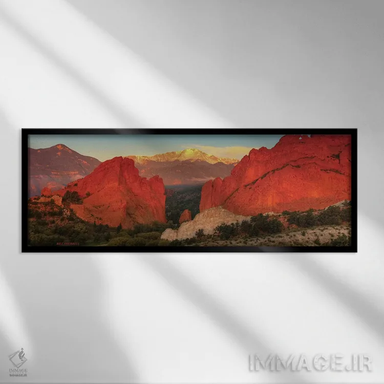 تابلو دکوراتیو طلوع در باغ خدایان اثر بیل شرل - نمای قابدار مشکی