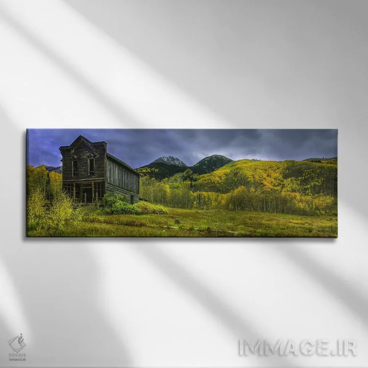 تابلو دکوراتیو هتل اشکرفت اثر بیل شرل - نمای روبهرو روی دیوار