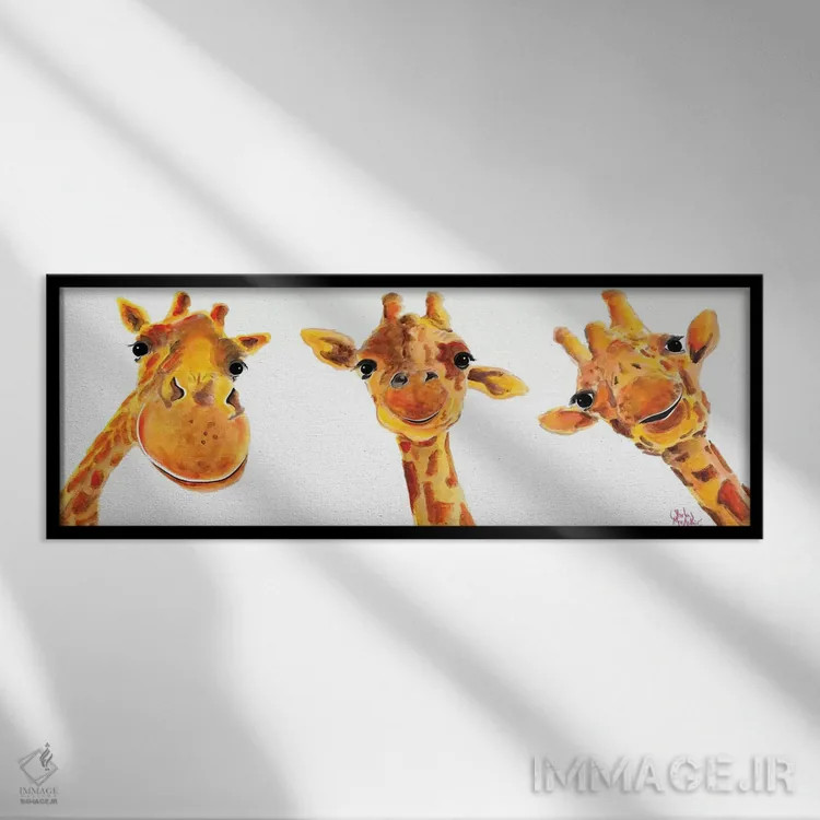 تابلو دکوراتیو دوستان اثر شرلی مک آرتور - نمای قابدار مشکی