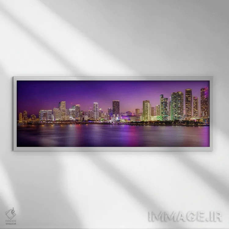 تابلو دکوراتیو چراغ های نئون پانورامایی مرکز شهر میامی در شب اثر سوزانه کرمر - نمای قابدار سفید