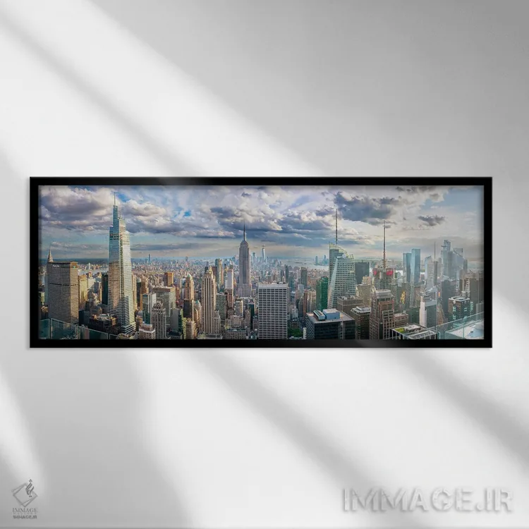 تابلو دکوراتیو پانورامای بزرگ ساختمان امپایر استیت اثر سوزانه کرمر - نمای قابدار مشکی