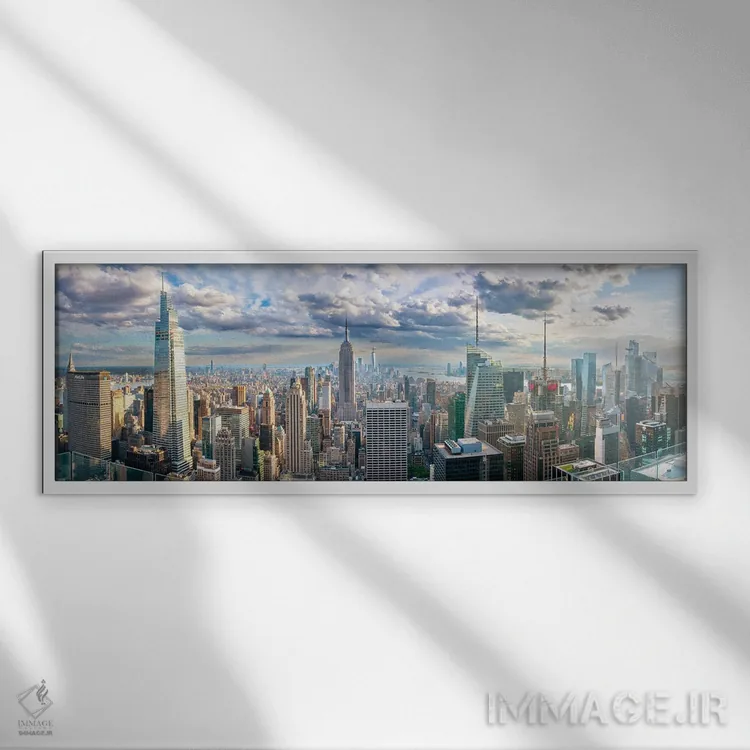 تابلو دکوراتیو پانورامای بزرگ ساختمان امپایر استیت اثر سوزانه کرمر - نمای قابدار سفید