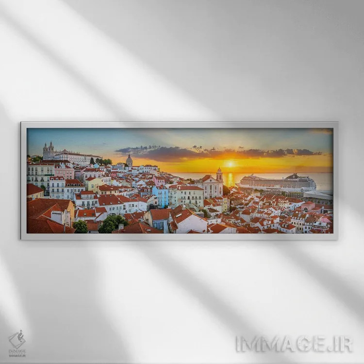 تابلو دکوراتیو درخشش طلوع در محله آلفاما لیسبون اثر سوزانه کرمر - نمای قابدار سفید