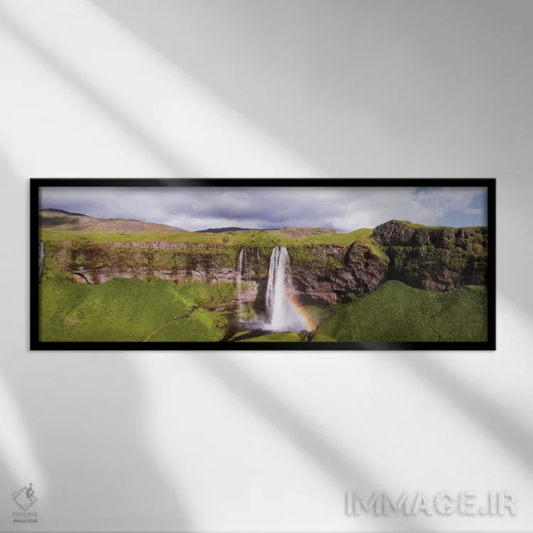 تابلو دکوراتیو نمای پانوراما از آبشار سلژالاندفوس، ایسلند اثر ماتئو کولومبو - نمای قابدار مشکی