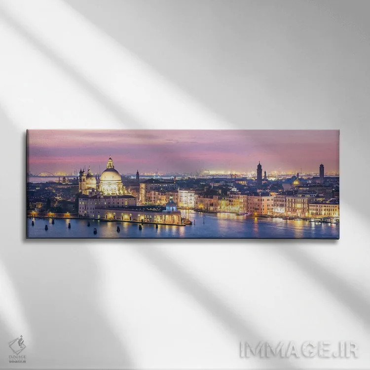 تابلو دکوراتیو پانورامای ونیز در شب اثر ماتئو کولومبو - نمای روبهرو روی دیوار