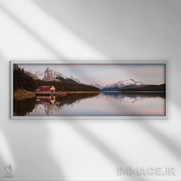 تابلو دکوراتیو منظره پانوراما دریاچه مالین اثر ماتئو کولومبو - نمای قابدار سفید