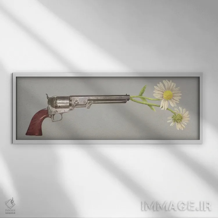 تابلو دکوراتیو گزینه صلح آفرین اثر تری فن - نمای قابدار سفید