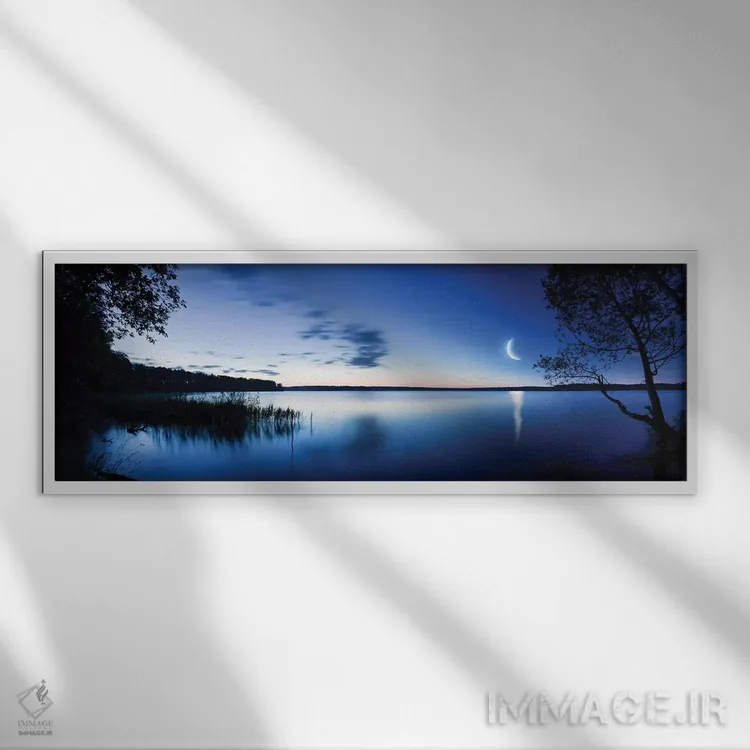 تابلو دکوراتیو Mozhaisk, Russia.,طلوع ماه بر فراز دریاچه آرام در برابر آسم… اثر اوگنی کوکلف - نمای قابدار سفید