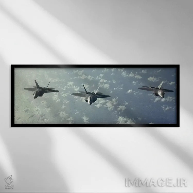 تابلو دکوراتیو آرایش پروازی سه فروند F-22 رپتور بر فراز اقیانوس آرام اثر استاک ترک ایمیجز - نمای قابدار مشکی