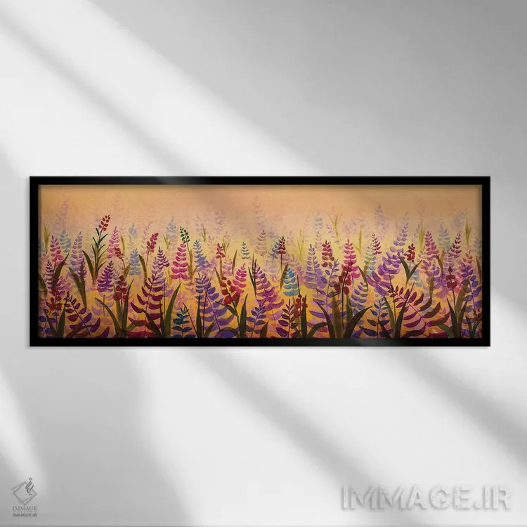 تابلو دکوراتیو نمای پانورامیک از مزرعه گل های لطیف شکوفا؛ گل وحشی بنفش اثر والری ریباکوف - نمای قابدار مشکی