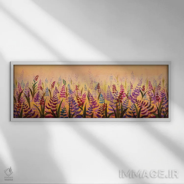 تابلو دکوراتیو نمای پانورامیک از مزرعه گل های لطیف شکوفا؛ گل وحشی بنفش اثر والری ریباکوف - نمای قابدار سفید