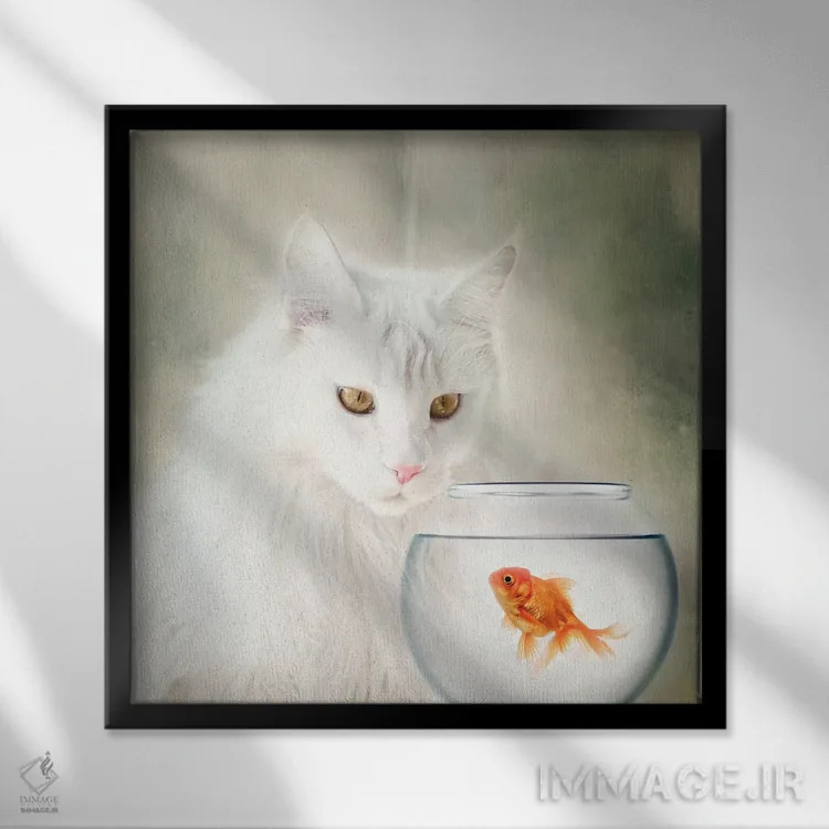 تابلو دکوراتیو لولا و تنگ ماهی اثر کارن بورک - نمای قابدار مشکی