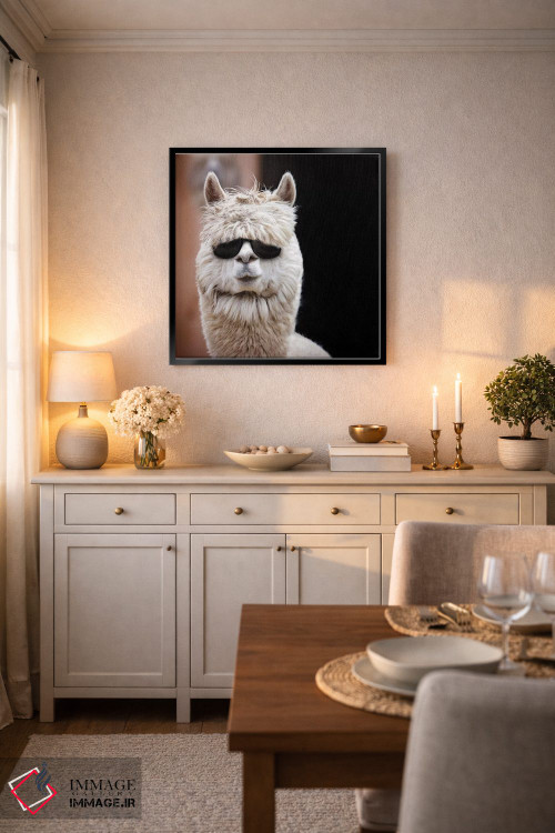 تابلو دکوراتیو آلپاکا با عینک آفتابی اثر کارن بورک - D6B