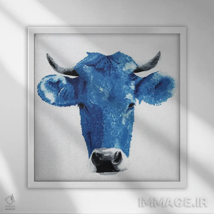 تابلو دکوراتیو گاو مقدس اثر کلسی امبلو - نمای قابدار سفید