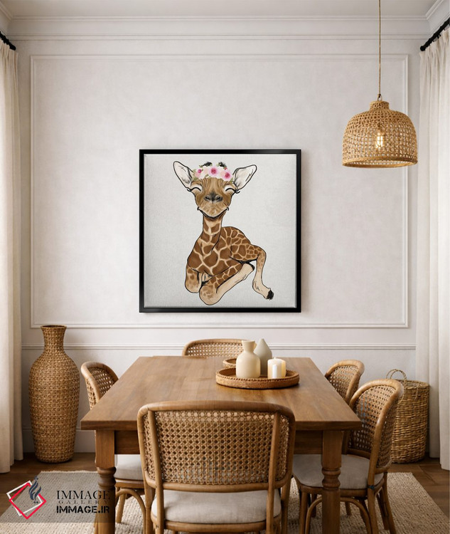 تابلو دکوراتیو زرافه نوزاد با تاج گل اثر کیتی برایانت - D6B