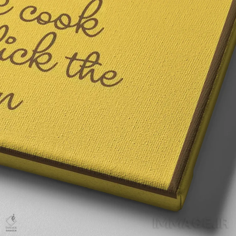 تابلو دکوراتیو آشپز حق دارد قاشق را لیس بزند اثر فایو بای فایو کالکتیو - نمای نزدیک بافت بوم