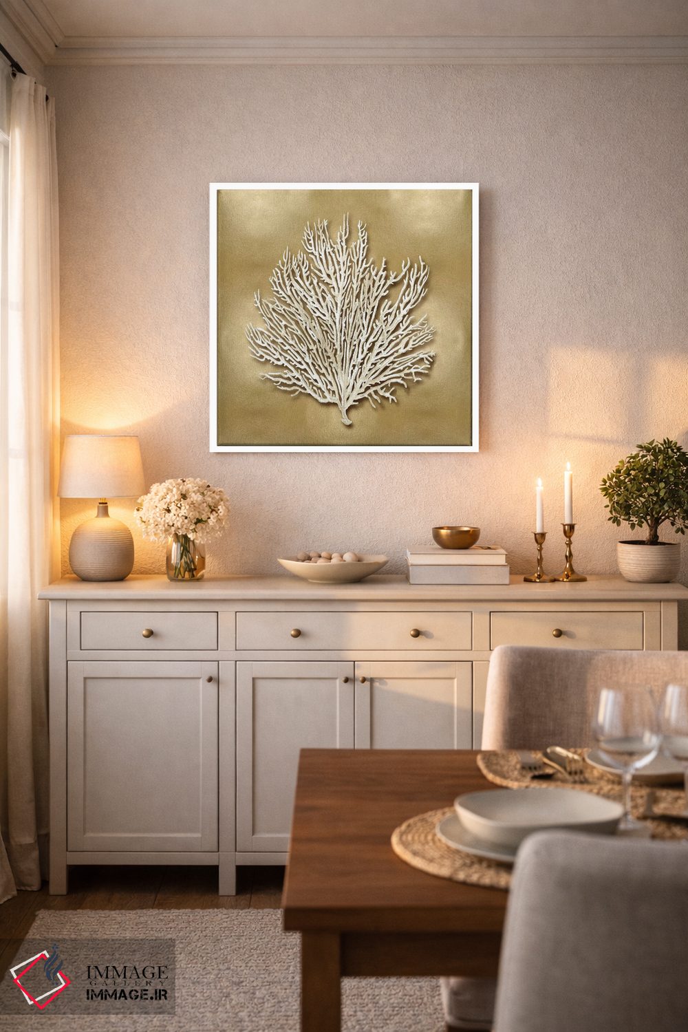 تابلو دکوراتیو فن دریایی روی زمینه طلایی I اثر کارولین کلی - D5W