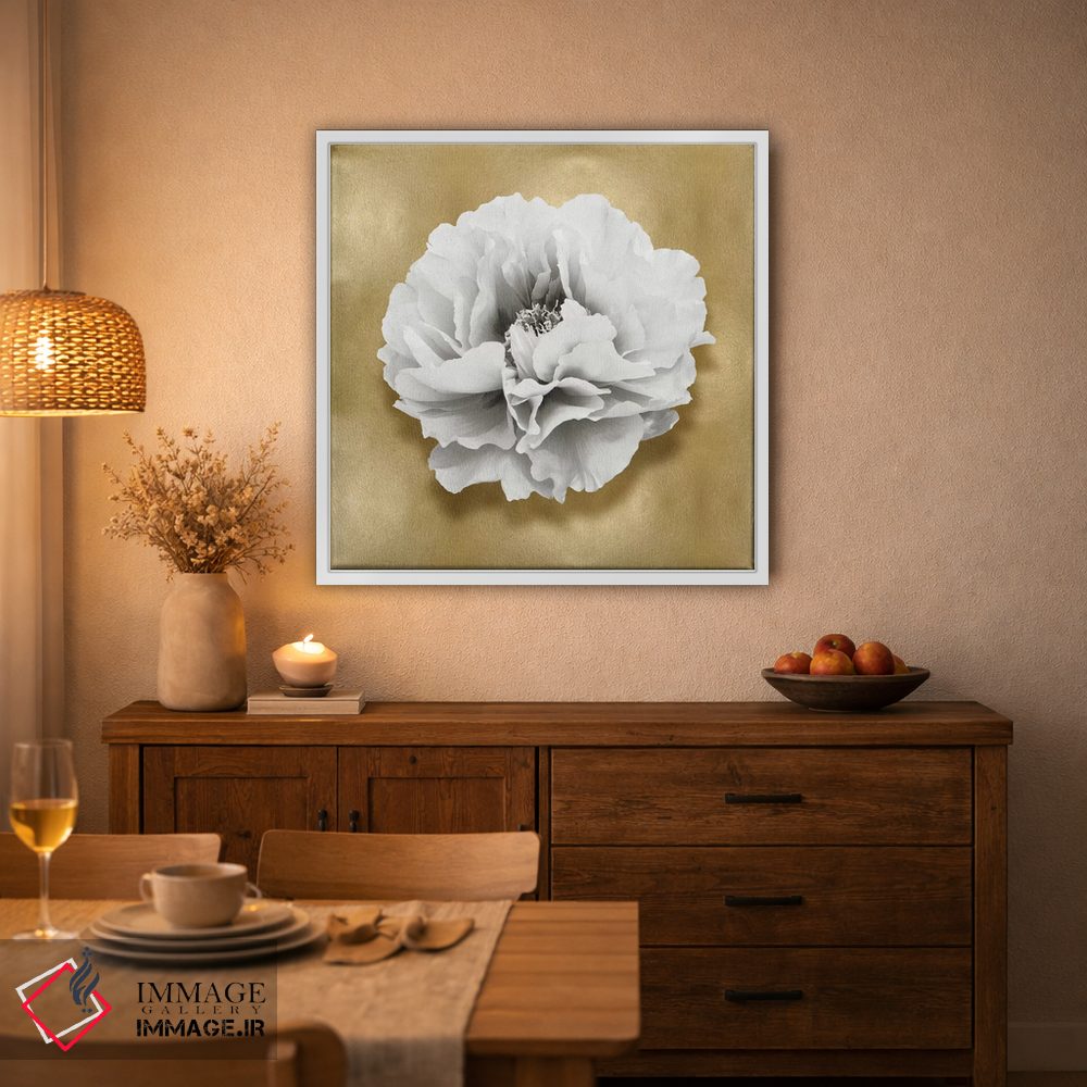 تابلو دکوراتیو گل بر روی زمینه طلایی III اثر کارولین کلی - D2W