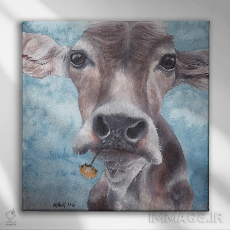 تابلو مدرن گاو I اثر هنر و طراحی KAK - نمای روبهرو روی دیوار