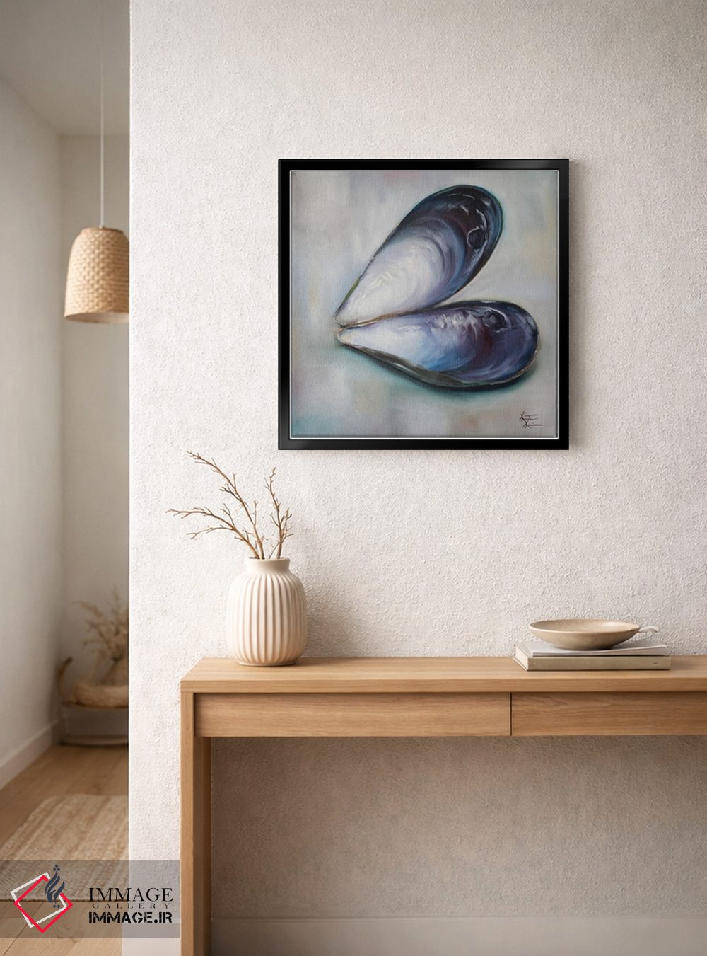 تابلو دکوراتیو صدف سیاه خالی اثر کریستین کاینر - D6B