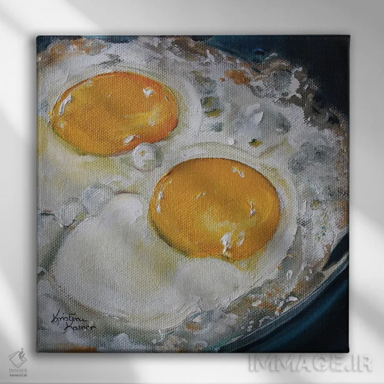 تابلو دکوراتیو تخم مرغ سرخ کرده اثر کریستین کاینر - نمای روبهرو روی دیوار