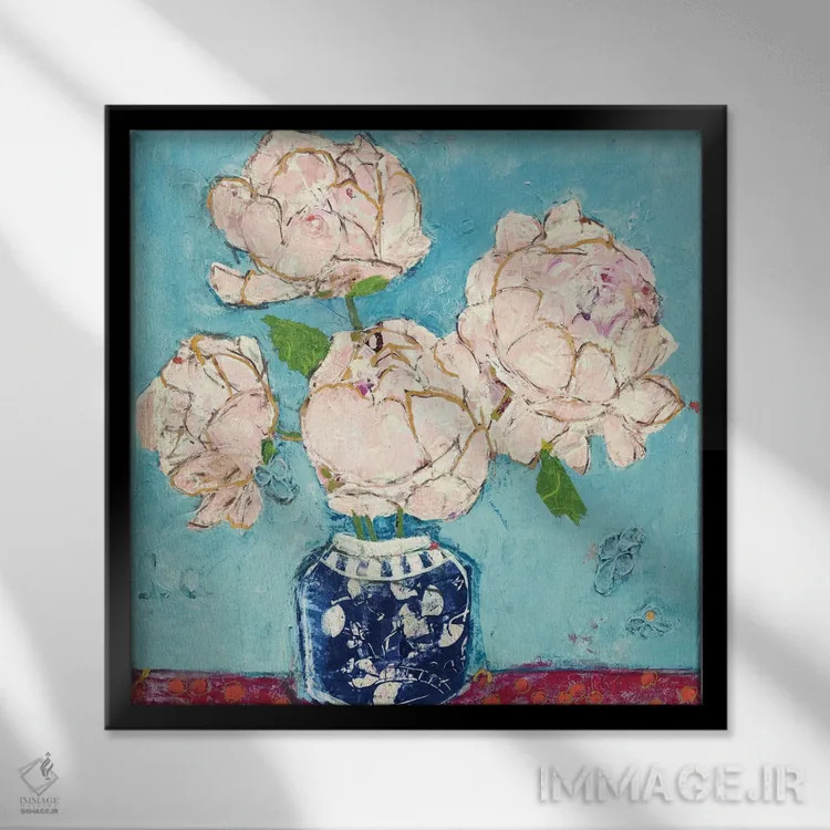 تابلو دکوراتیو گلدان گل صدتومانی با رنگ آبی و مرجانی اثر کلی دی - نمای قابدار مشکی