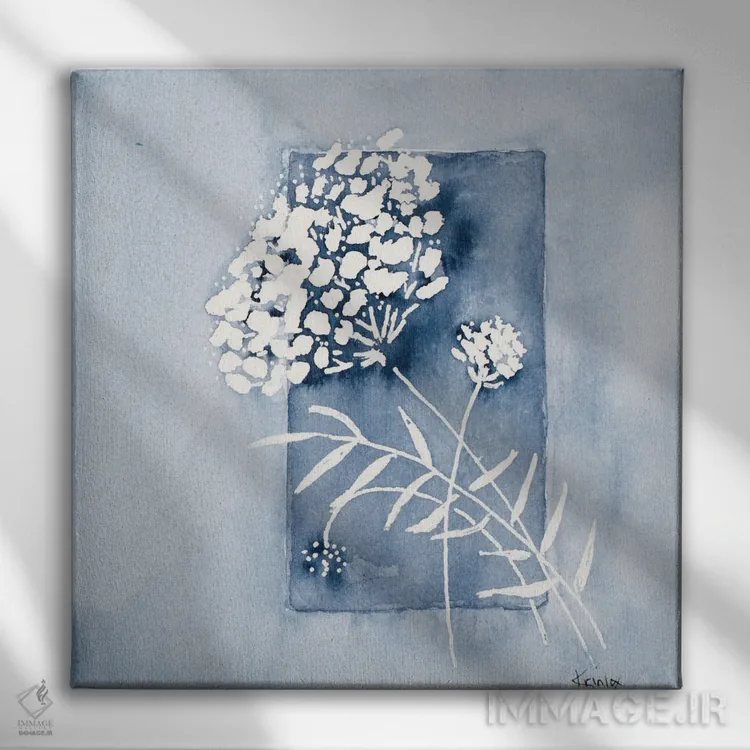 تابلو مینیمال گل های آبی و سفید اثر کرینلاکس - نمای روبهرو روی دیوار