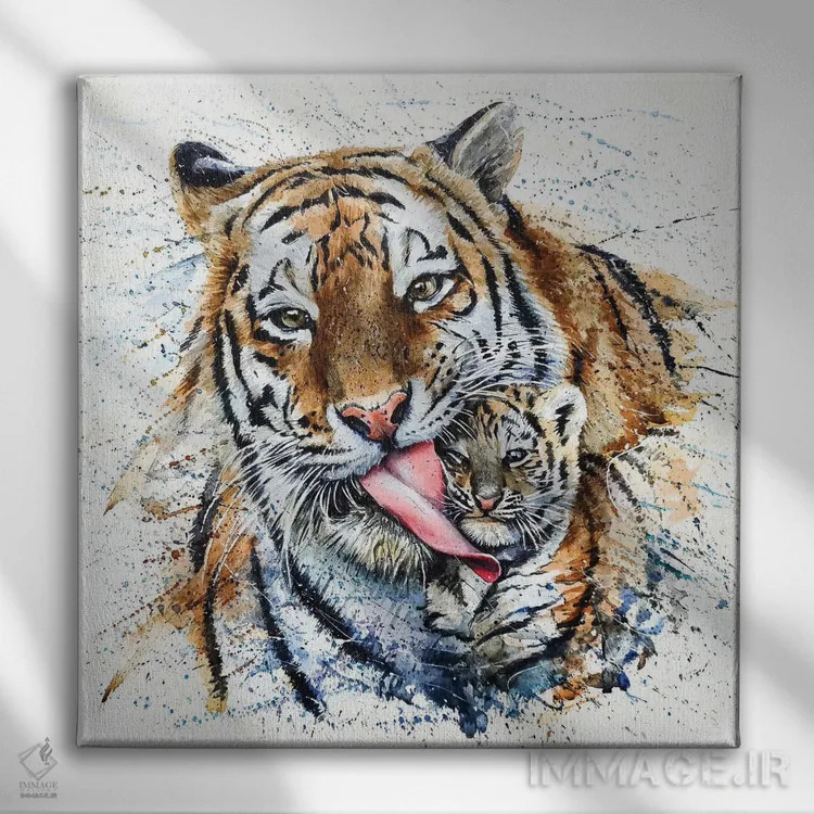 تابلو دکوراتیو ببر با توله اش اثر کنستانتین کالینین - نمای روبهرو روی دیوار