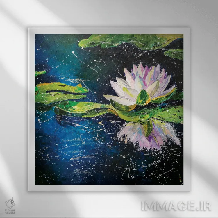 تابلو دکوراتیو نیلوفر آبی اثر کوپتسووا آرت - نمای قابدار سفید