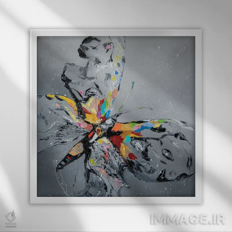 تابلو دکوراتیو پروانه روی خاکستری اثر کوپتسووا آرت - نمای قابدار سفید