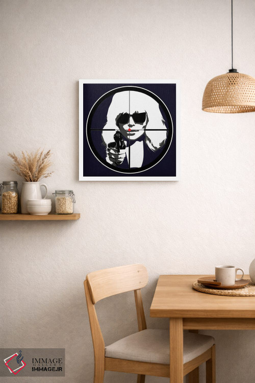 تابلو دکوراتیو بلوند اتمی در مقابل اسلحه اثر کاترینا بورتسووا - D1W