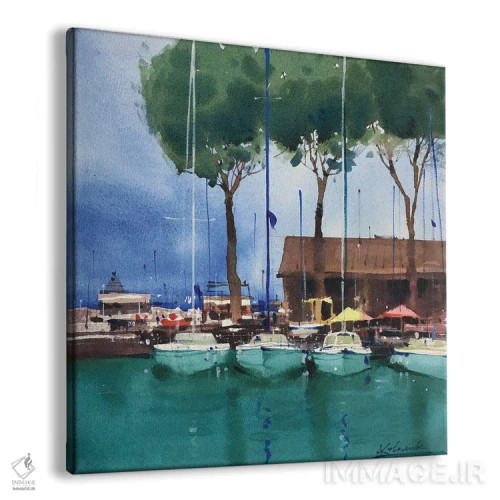 تابلو دکوراتیو قایق های بادبانی در اسکله ایتالیا، دریاچه گاردا اثر اندریی کووالیک - نمای پرسپکتیو محصول