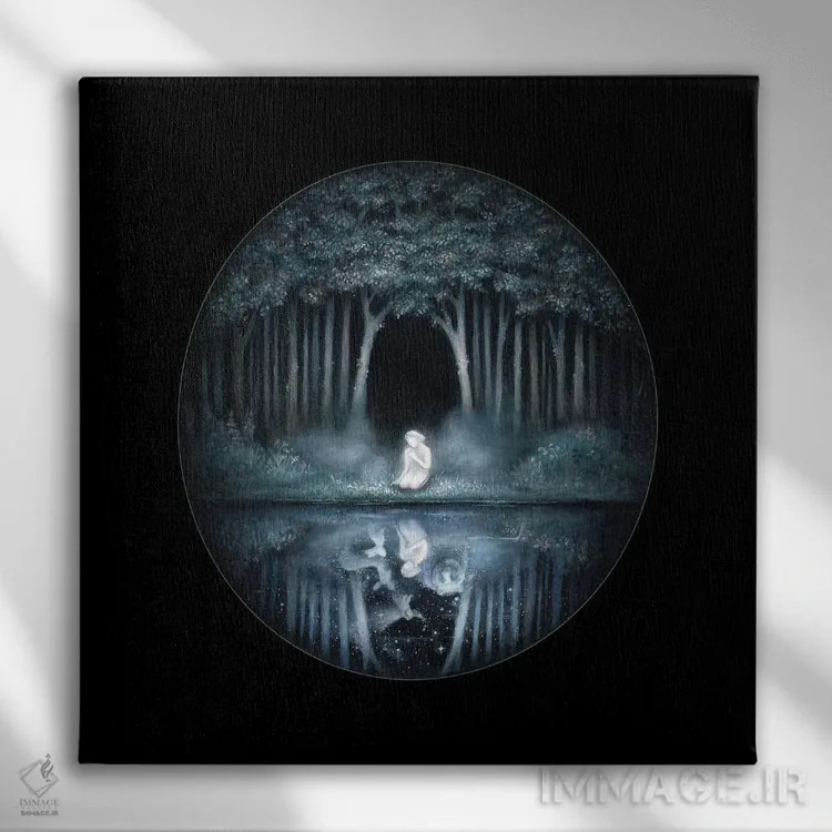 تابلو دکوراتیو آب جنگل سیاه ۱ اثر کیمرا واچنا - نمای روبهرو روی دیوار
