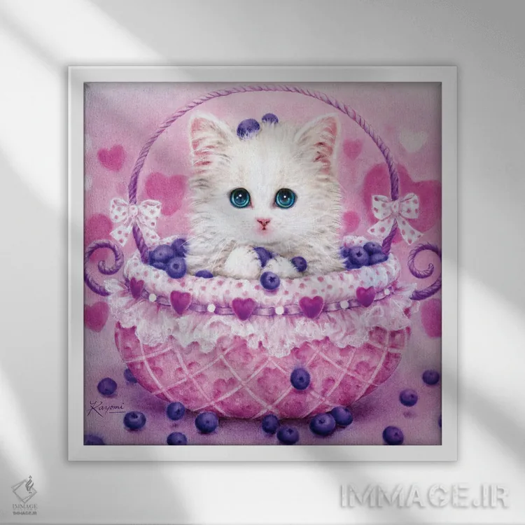 تابلو دکوراتیو سبد بلوبری اثر کایومی هارای - نمای قابدار سفید