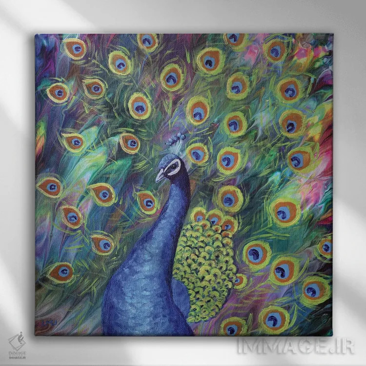 تابلو دکوراتیو طاووس اثر لورا ایورسن - نمای روبهرو روی دیوار