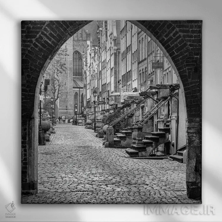 تابلو دکوراتیو گدانسک در لهستان اثر میکولاج گوسپودرک - نمای روبهرو روی دیوار