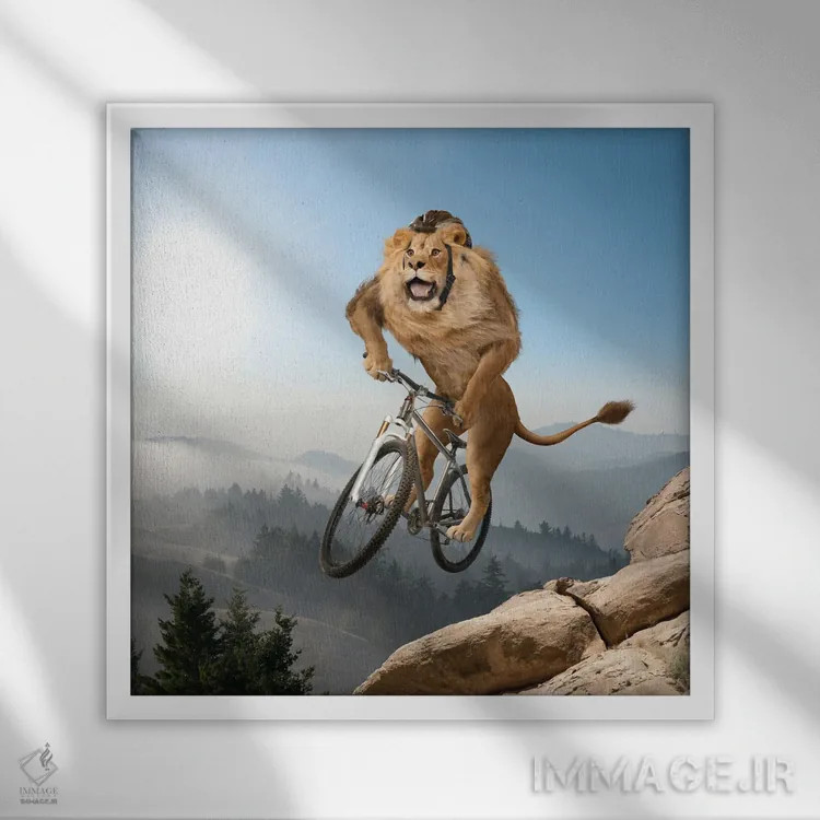 تابلو دکوراتیو شیر کوهستان اثر لوند روزر - نمای قابدار سفید