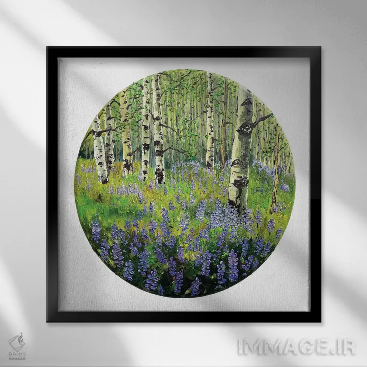 تابلو دکوراتیو گل های لوپین و تبریزی در بهار کنار دریاچه تاهو اثر لیزا الی - نمای قابدار مشکی