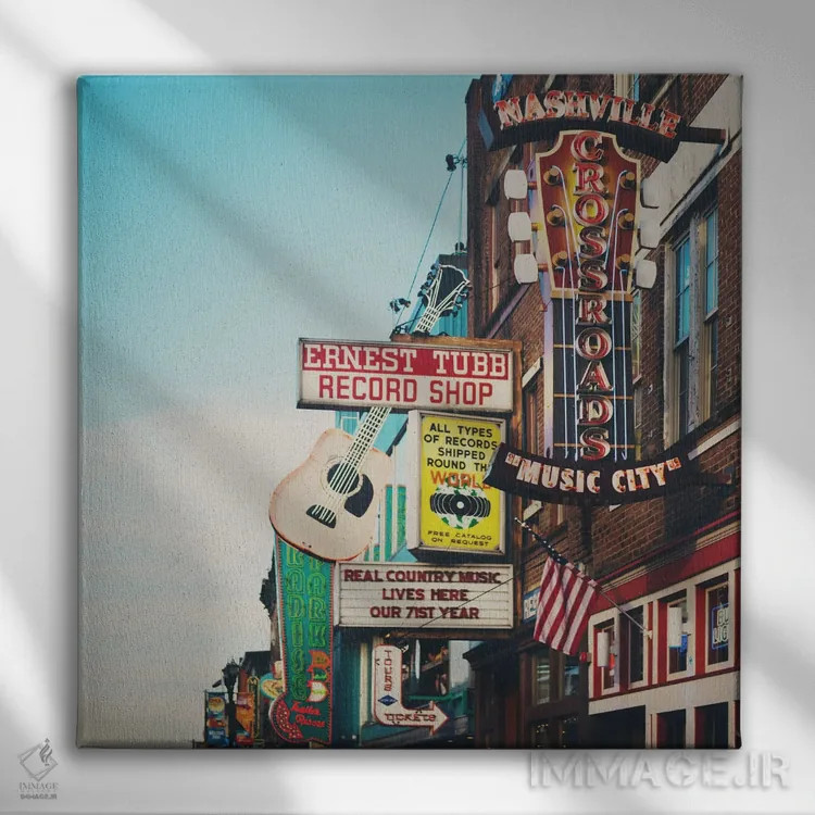 تابلو دکوراتیو برادوی پایین اثر لورا ایوانز - نمای روبهرو روی دیوار