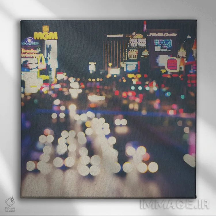 تابلو دکوراتیو شهر نئونی اثر لورا ایوانز - نمای روبهرو روی دیوار