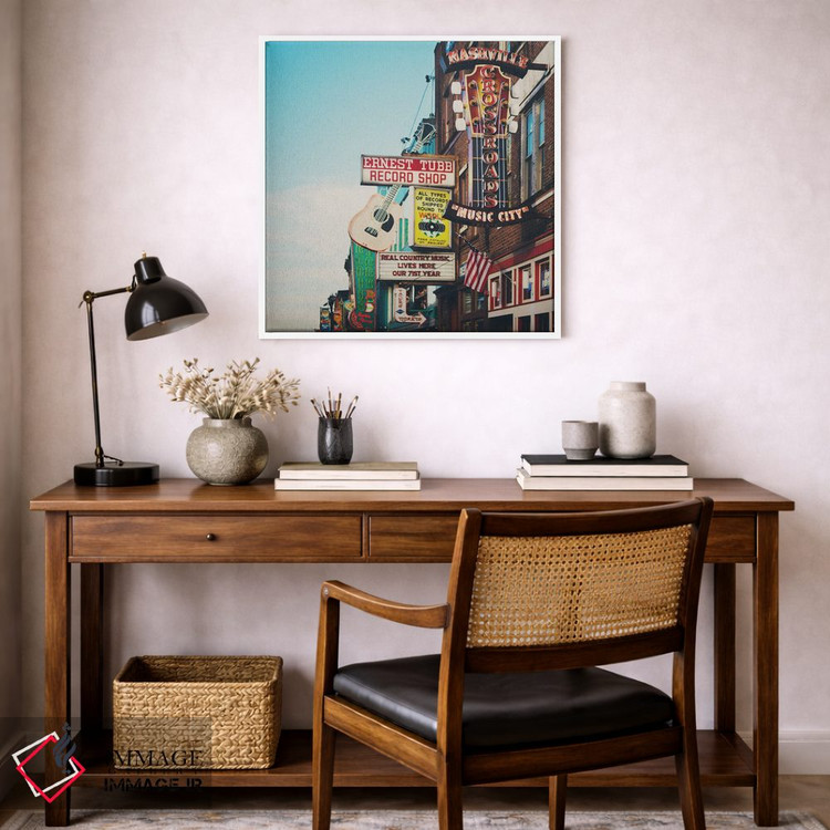 تابلو دکوراتیو برادوی پایین اثر لورا ایوانز - D4W