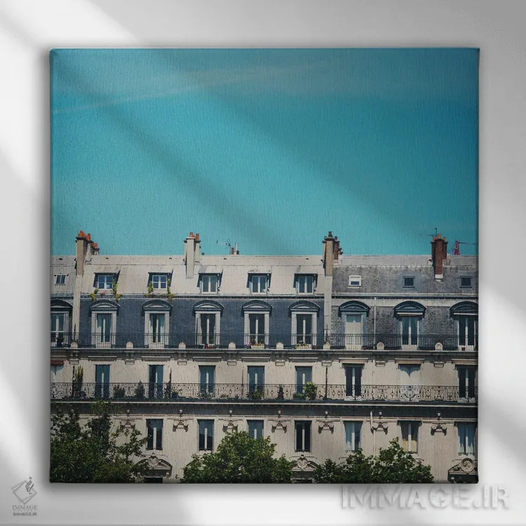 تابلو دکوراتیو آپارتمان های پاریسی اثر لورا ایوانز - نمای روبهرو روی دیوار