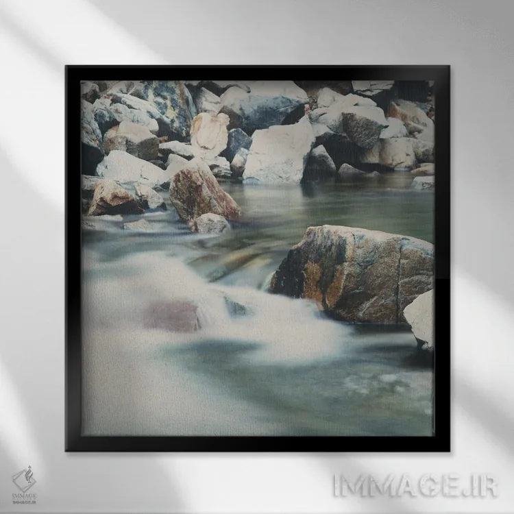 تابلو دکوراتیو رودخانه جادویی در دریاچه تاهو اثر لورا ایوانز - نمای قابدار مشکی