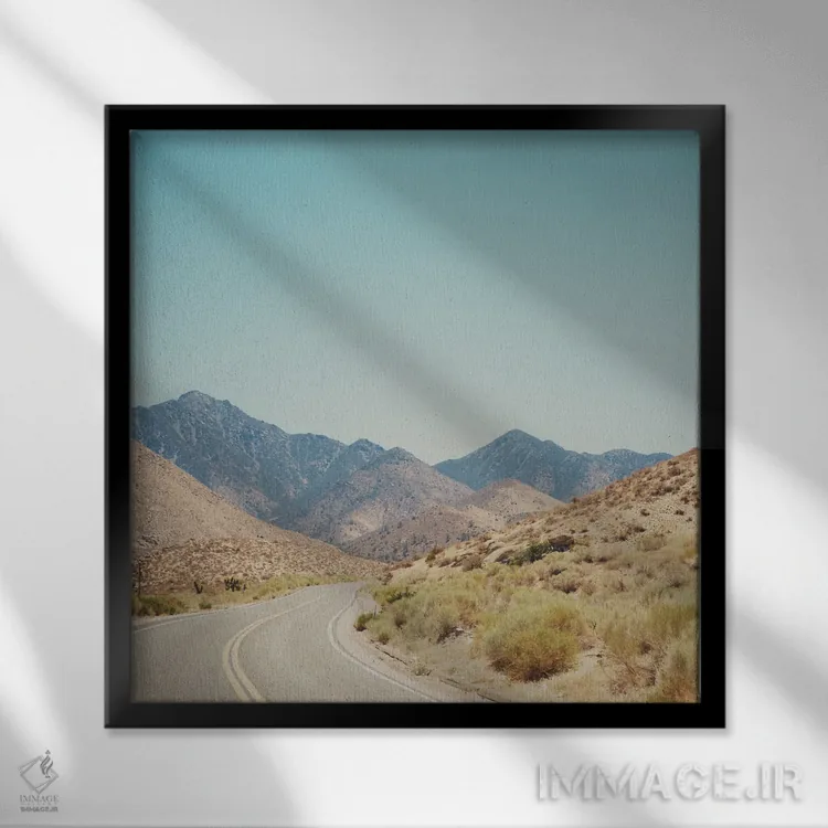 تابلو دکوراتیو گذرگاه واکر اثر لورا ایوانز - نمای قابدار مشکی