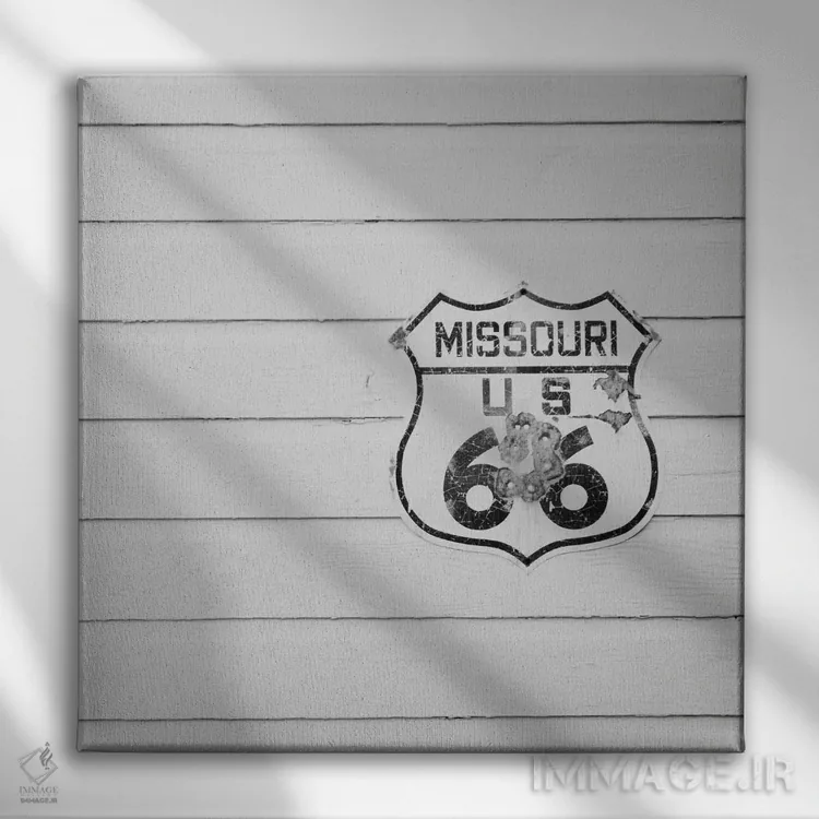 تابلو دکوراتیو چاپ جاده ۶۶ سیاه و سفید اثر لورا ایوانز - نمای روبهرو روی دیوار