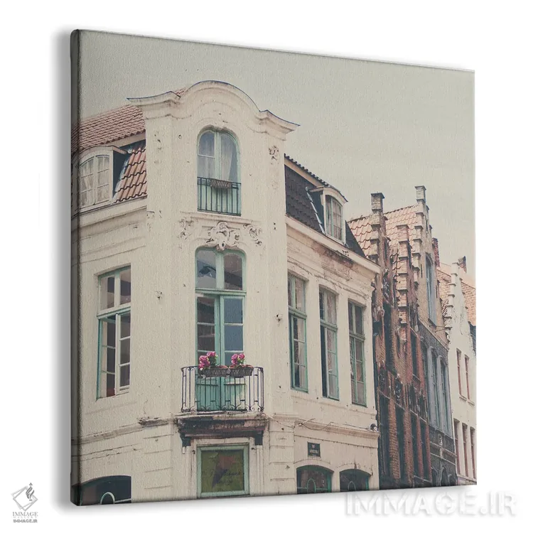 تابلو دکوراتیو ساختمان آپارتمانی در بروژ اثر لورا ایوانز - نمای پرسپکتیو محصول