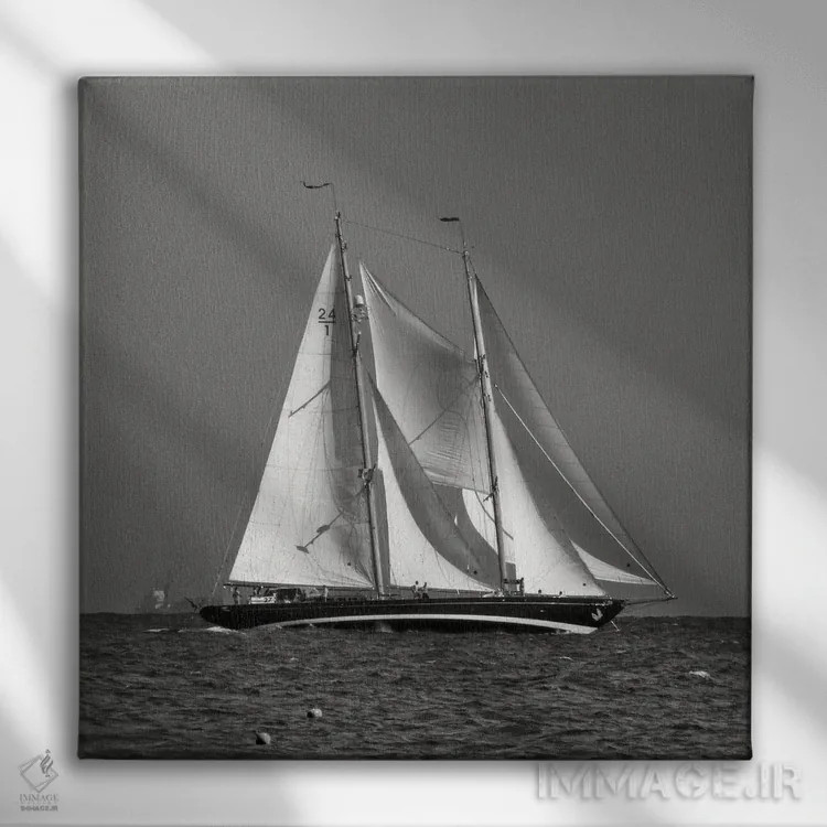 تابلو دکوراتیو قایق بادبانی ۱ اثر لنا وایسبک - نمای روبهرو روی دیوار